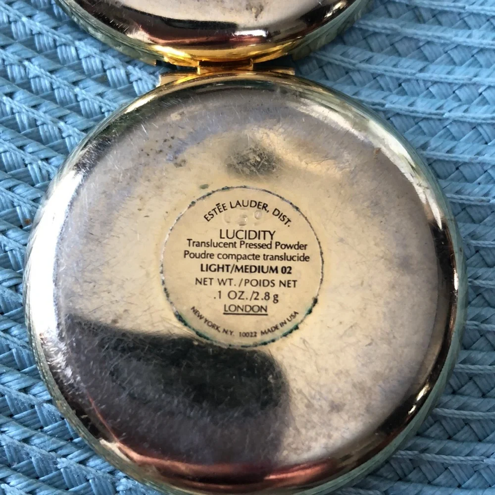 Ester Lauder vintage goldstone compact case - Picture 4 of 6